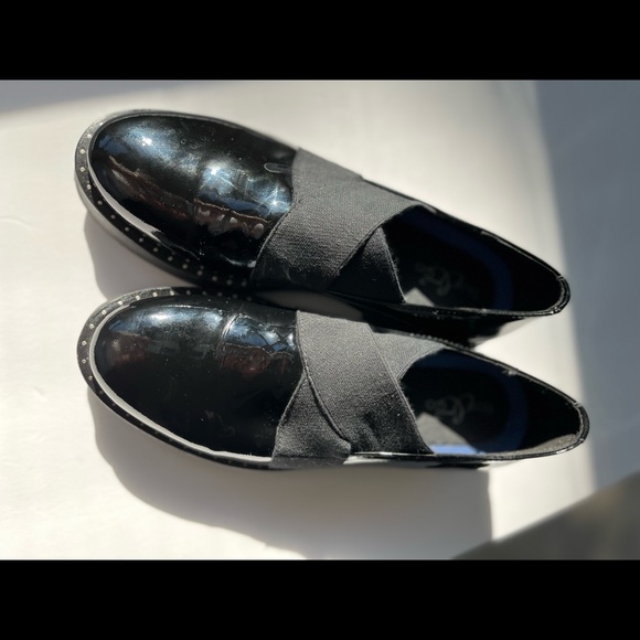 BOS & Co studded patent leather loafer / oxford 39 us8 - Picture 2 of 15